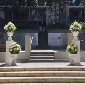 high gloss planter urns for hire